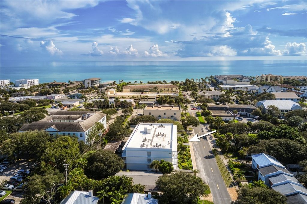 Photo of 855 Dahlia Lane #304, Vero Beach, FL 32963 (MLS # 291402)