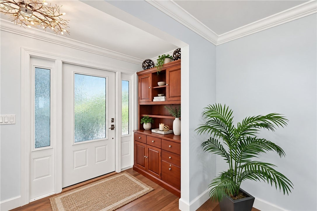 616 Honeysuckle Lane