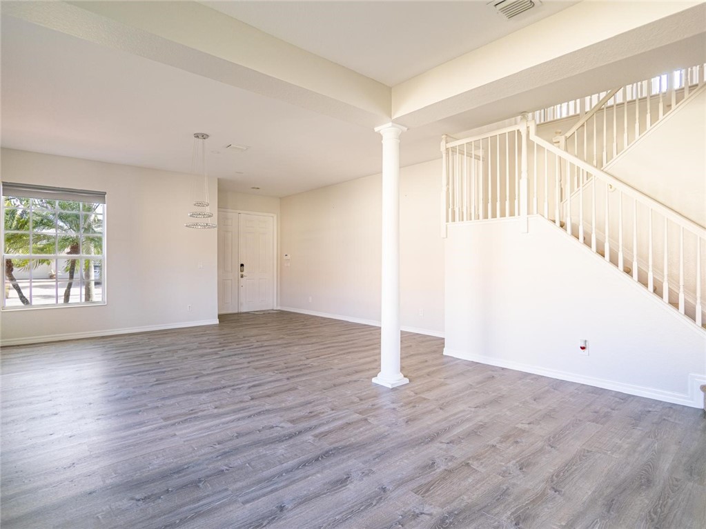 1155 Amethyst Drive SW