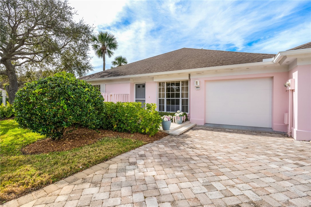 300 Harbour Drive 300-B