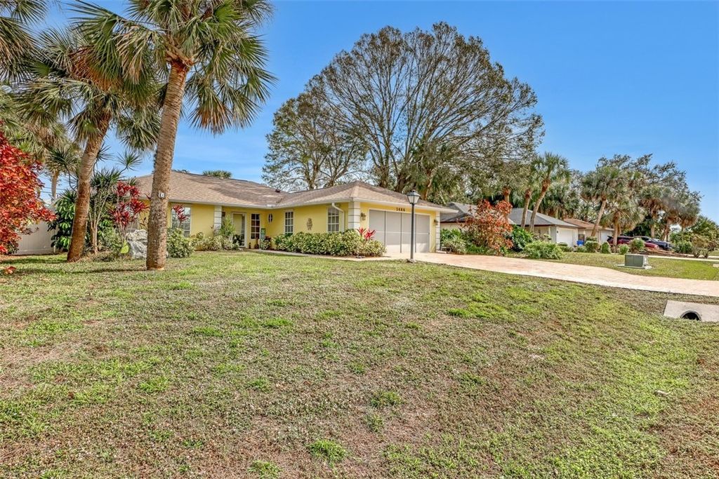Photo of 1486 Barber Street, Sebastian, FL 32958 (MLS # 290055)