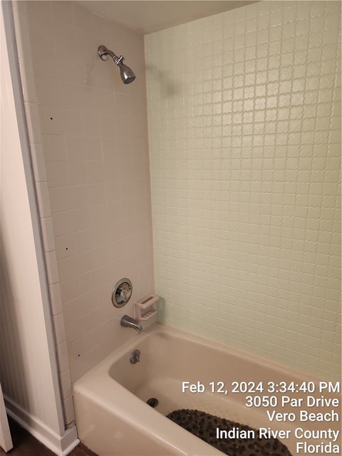 3050 Par Drive, Vero Beach, FL 32960