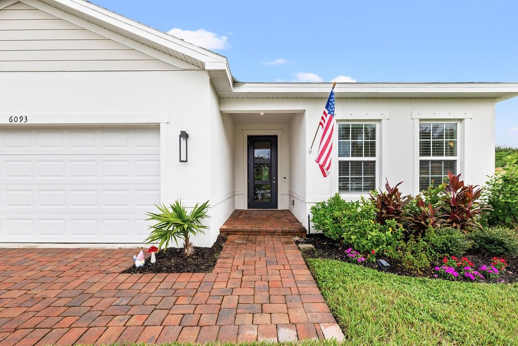 6093 Sequoia Circle, Vero Beach
