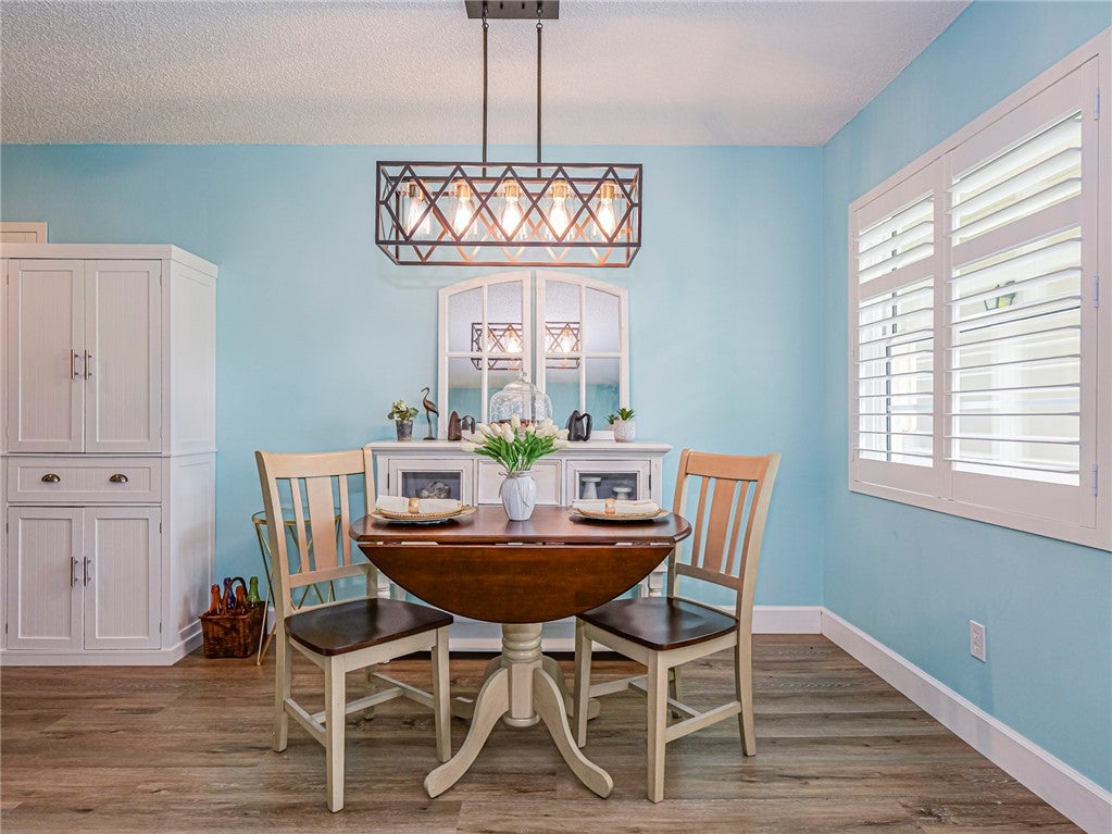 28 Vista Gardens Trail 105, Vero Beach