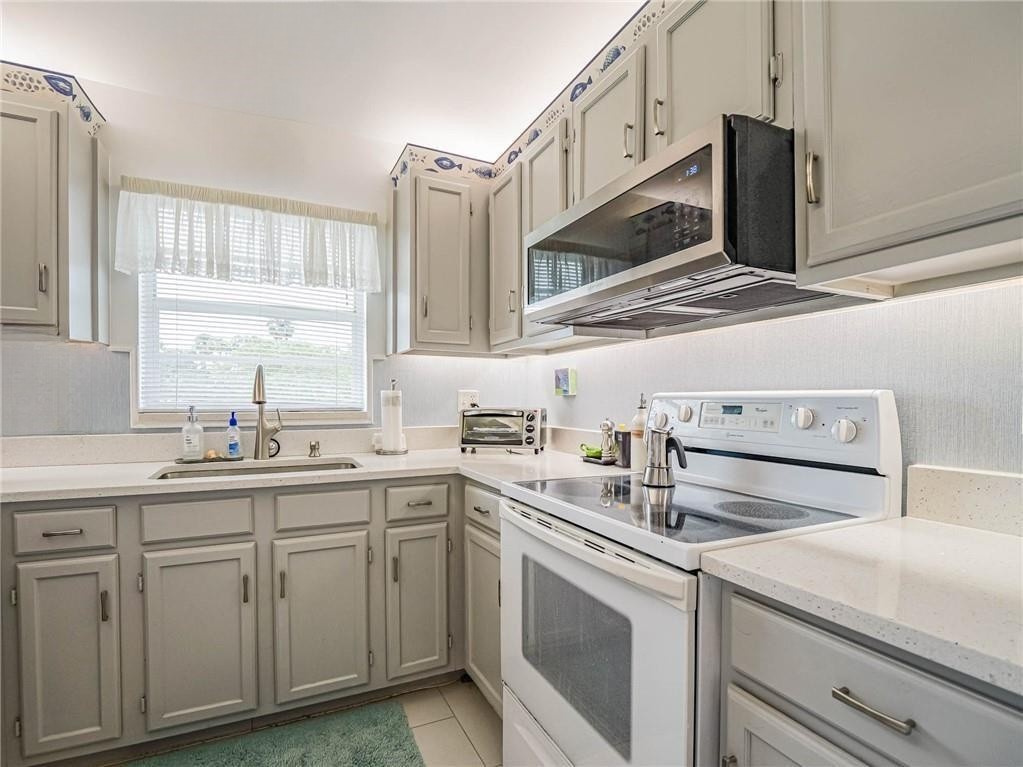 57 Woodland Drive 201