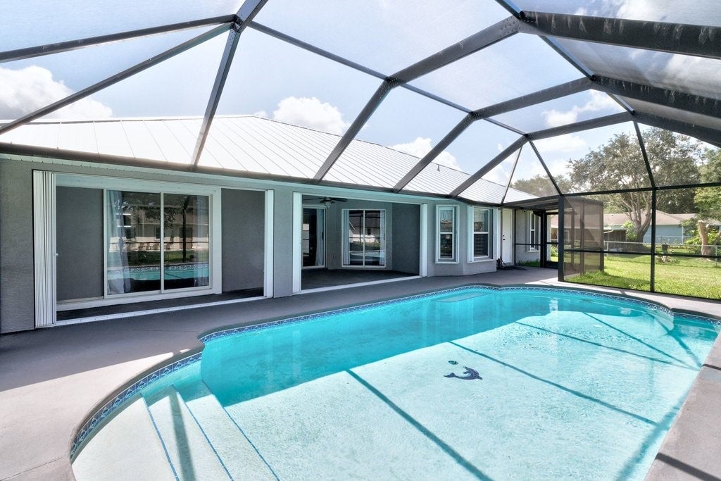 1461 Seahouse Street - Photo 3
