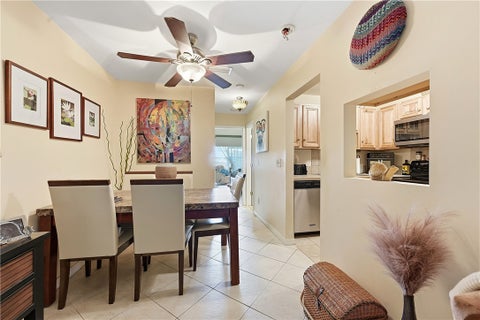 31 Pine Arbor Lane 204, Vero Beach, FL 32962