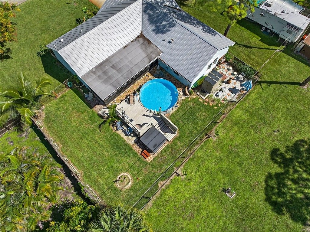 Photo of 1265 21st Street SW, Vero Beach, FL 32962 (MLS # 291761)