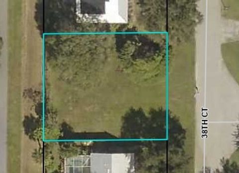 685 38th Court Vero Beach FL 32968