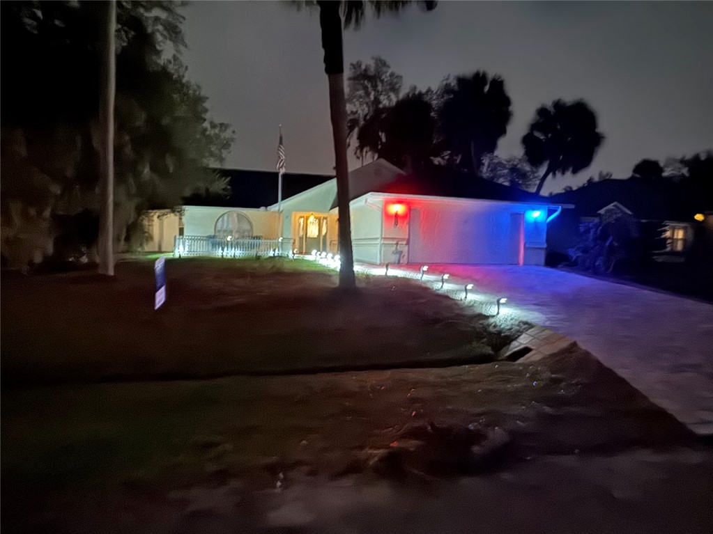 989 Franciscan Avenue