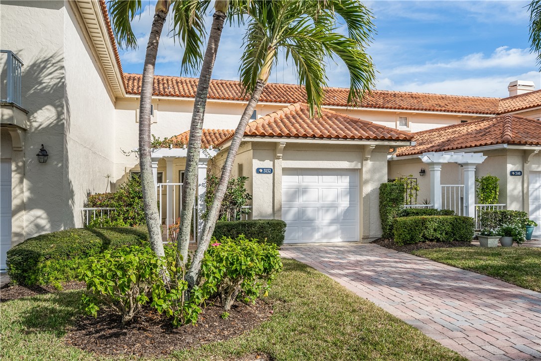 5152 Saint Davids Drive 1