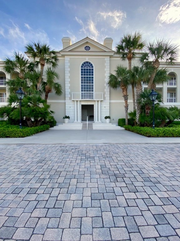 700 Beach Road 154
