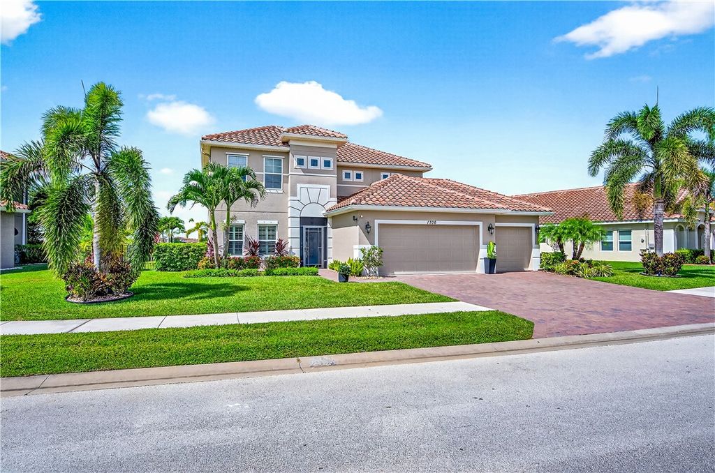 Photo of 1706 Berkshire Circle SW, Vero Beach, FL 32968 (MLS # 291062)