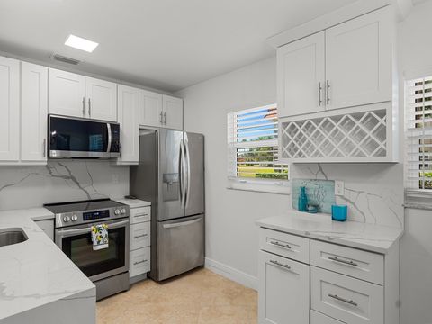 84 Crooked Tree Lane 106 Vero Beach FL 32962