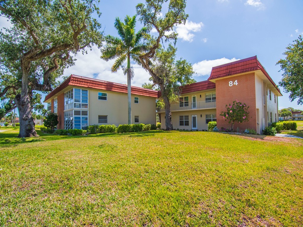 84 Crooked Tree Lane 106