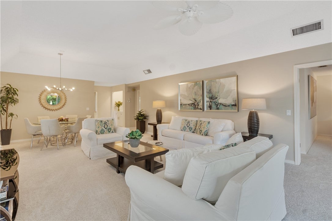 131 E Park Shores Circle 10E