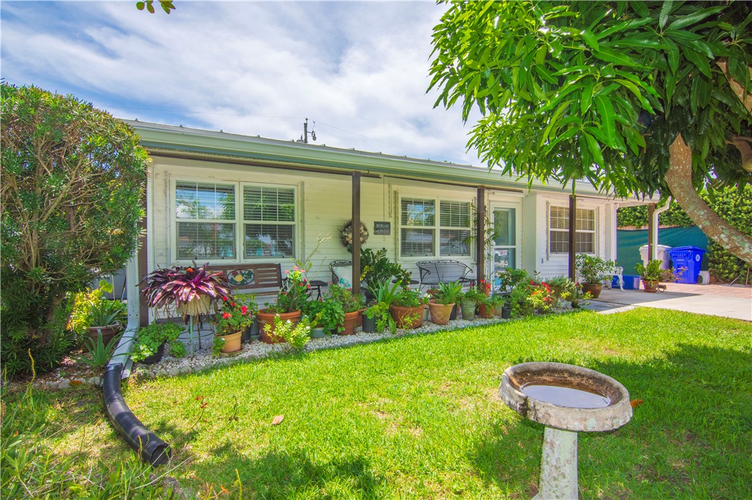 Vero Beach, Florida 32960, United States, 2 Bedrooms Bedrooms, ,2 BathroomsBathrooms,Residential,Active,169761