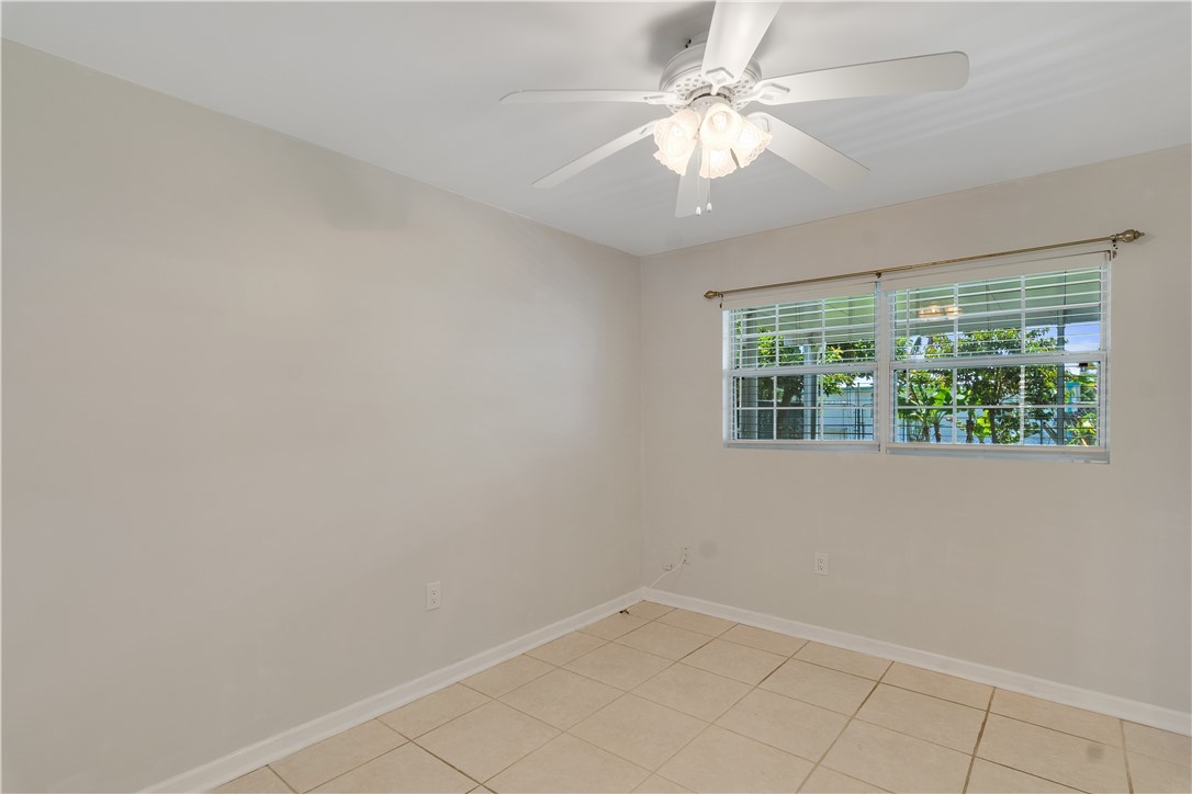 Vero Beach, Florida 32960, United States, 2 Bedrooms Bedrooms, ,2 BathroomsBathrooms,Residential,Active,169761