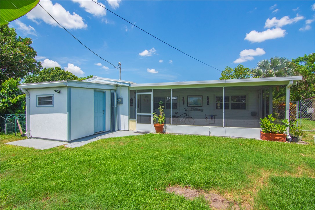 Vero Beach, Florida 32960, United States, 2 Bedrooms Bedrooms, ,2 BathroomsBathrooms,Residential,Active,169761