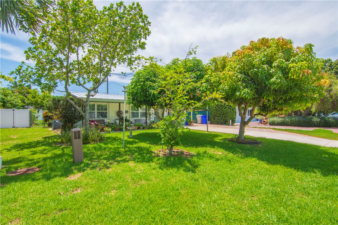 Vero Beach, Florida 32960, United States, 2 Bedrooms Bedrooms, ,2 BathroomsBathrooms,Residential,Active,169761