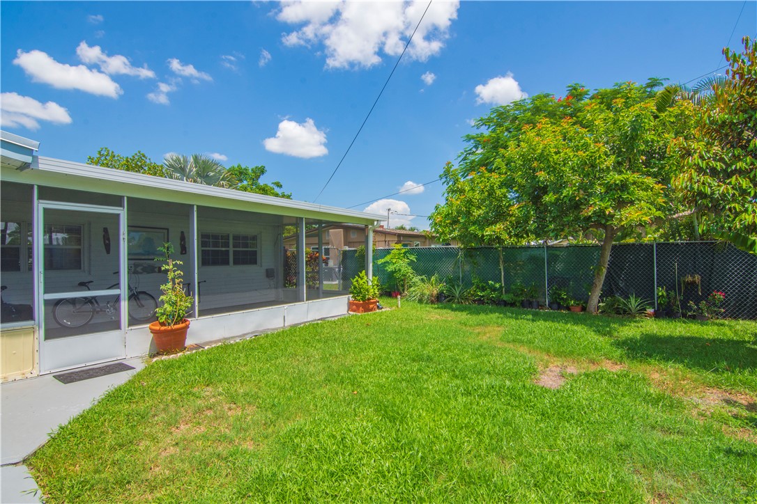 Vero Beach, Florida 32960, United States, 2 Bedrooms Bedrooms, ,2 BathroomsBathrooms,Residential,Active,169761