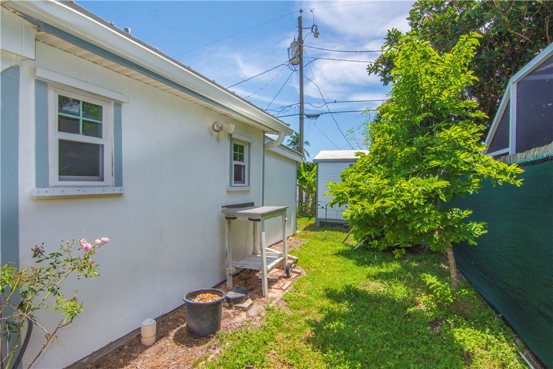 Vero Beach, Florida 32960, United States, 2 Bedrooms Bedrooms, ,2 BathroomsBathrooms,Residential,Active,169761