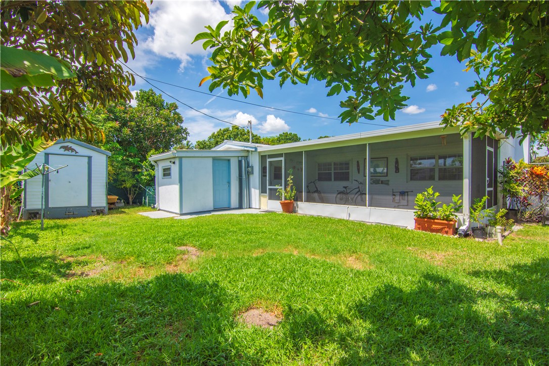 Vero Beach, Florida 32960, United States, 2 Bedrooms Bedrooms, ,2 BathroomsBathrooms,Residential,Active,169761