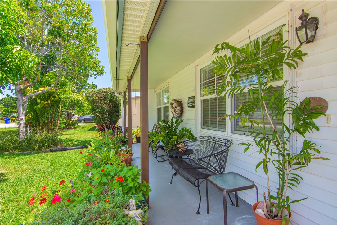 Vero Beach, Florida 32960, United States, 2 Bedrooms Bedrooms, ,2 BathroomsBathrooms,Residential,Active,169761