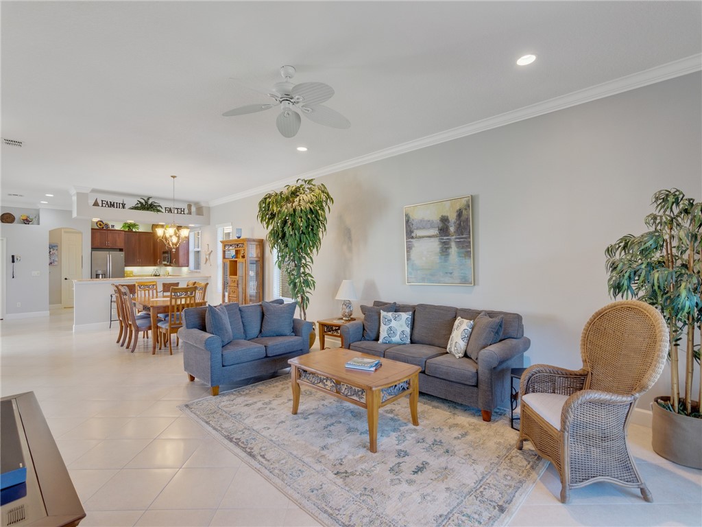 Hutchinson Island, Florida 34949, United States, 3 Bedrooms Bedrooms, ,3 BathroomsBathrooms,Residential,Active,28237
