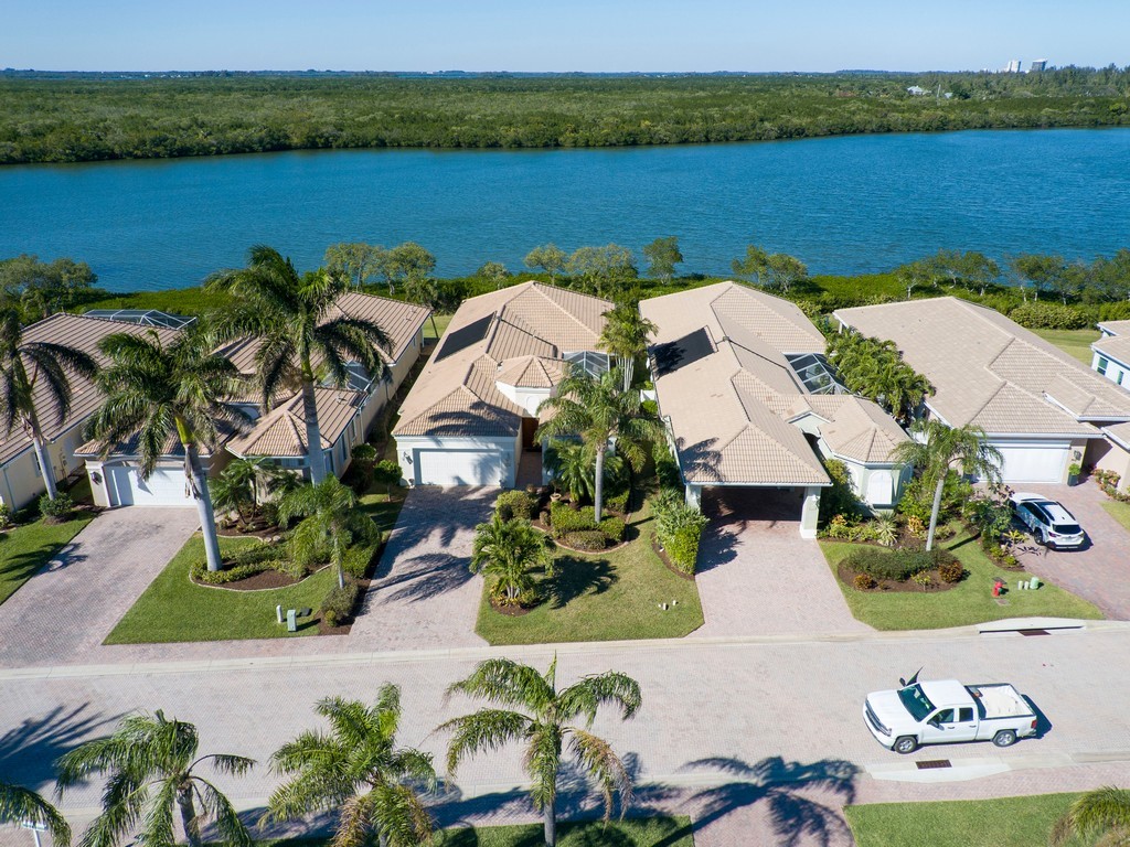 Hutchinson Island, Florida 34949, United States, 3 Bedrooms Bedrooms, ,3 BathroomsBathrooms,Residential,Active,28237