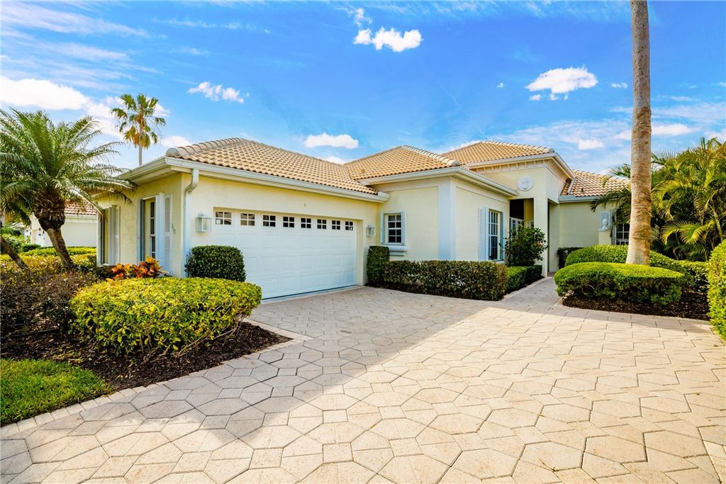 Photo of 998 Island Club Square, Vero Beach, FL 32963 (MLS # 291607)
