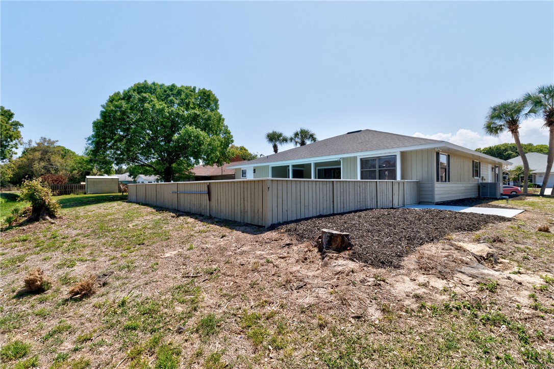 462 Watercrest Street