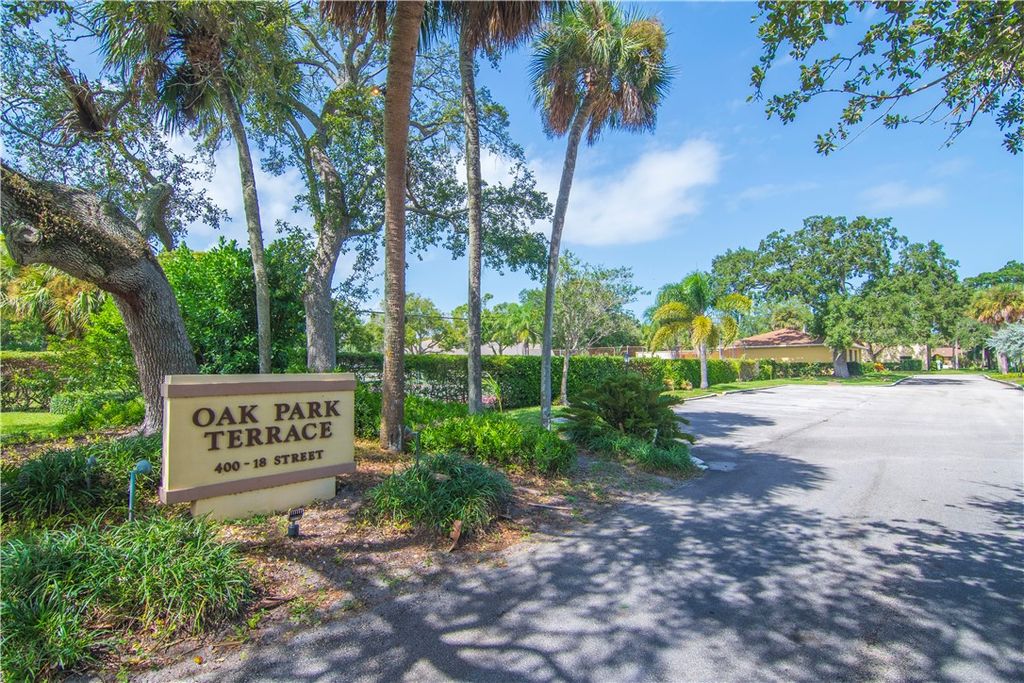Photo of 400 18th Street #C6, Vero Beach, FL 32960 (MLS # 291472)