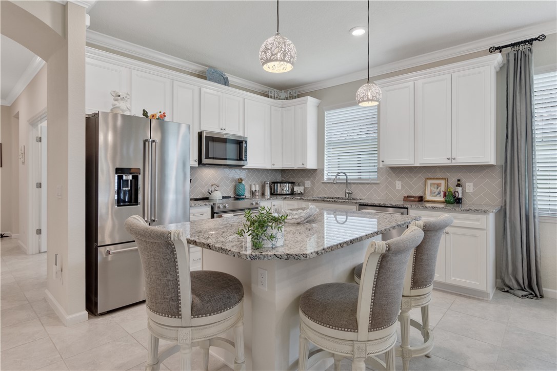 Vero Beach, Florida 32967, United States, 2 Bedrooms Bedrooms, ,2 BathroomsBathrooms,Residential,Active,160884