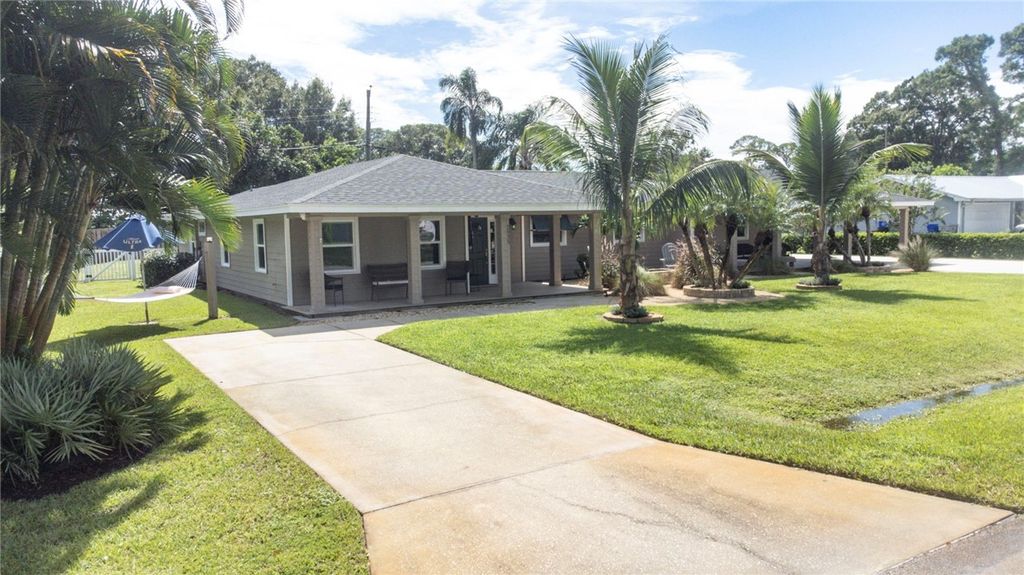 Photo of 2935 1st Lane, Vero Beach, FL 32968 (MLS # 291370)