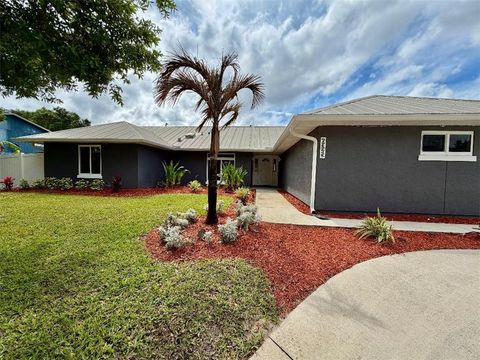 6325 6th Street Vero Beach FL 32968
