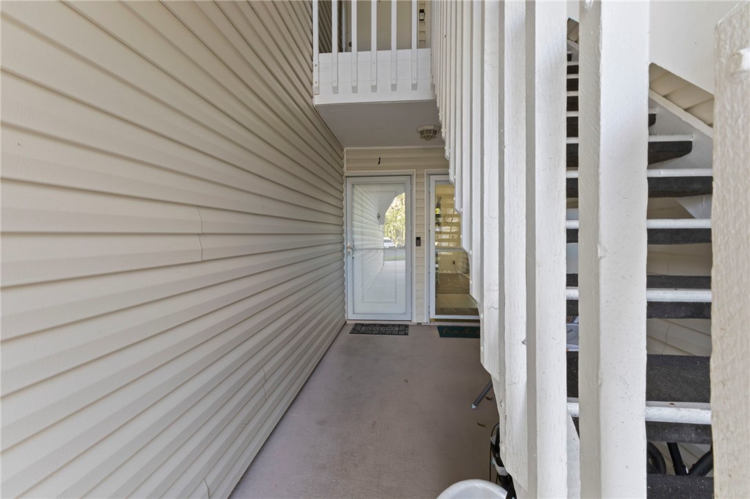 1907 Aynsley Way 32-1