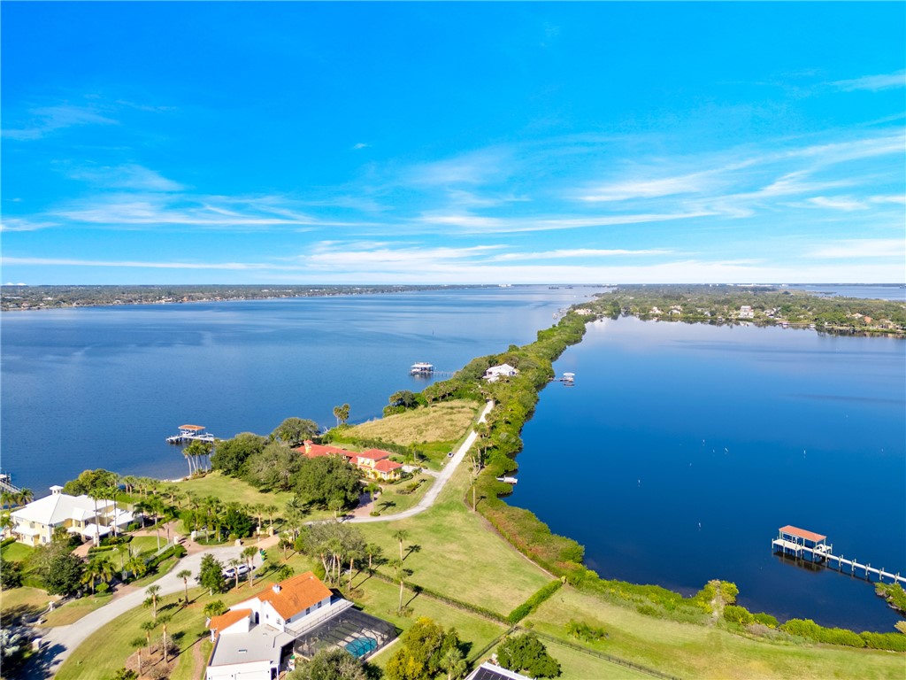 Merritt Island, Florida, 32952, United States, 5 Bedrooms Bedrooms, ,6 BathroomsBathrooms,Residential,Active,2013855