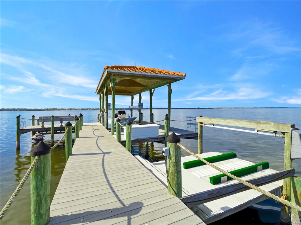 Merritt Island, Florida, 32952, United States, 5 Bedrooms Bedrooms, ,6 BathroomsBathrooms,Residential,Active,2013855