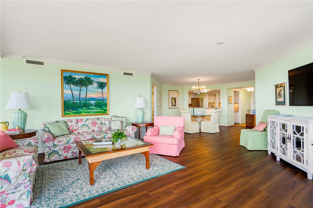 1825 Mooringline Drive PH-E
