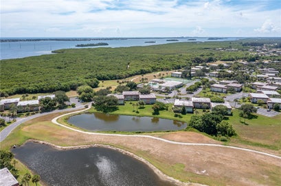 7 Vista Gardens Trail 205 Vero Beach FL 32962