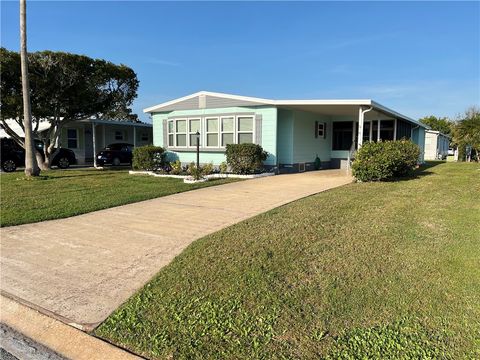 A home in Barefoot Bay