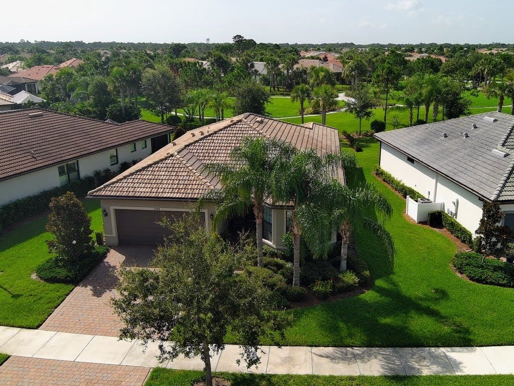 5244 Turtle Creek Circle, Vero Beach