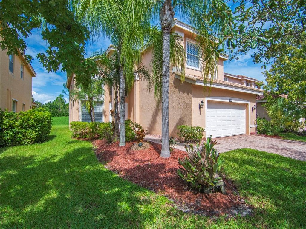 Photo of 1923 Grey Falcon Circle SW, Vero Beach, FL 32962 (MLS # 291504)