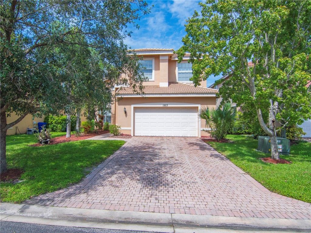 Photo of 1923 Grey Falcon Circle SW, Vero Beach, FL 32962 (MLS # 291504)