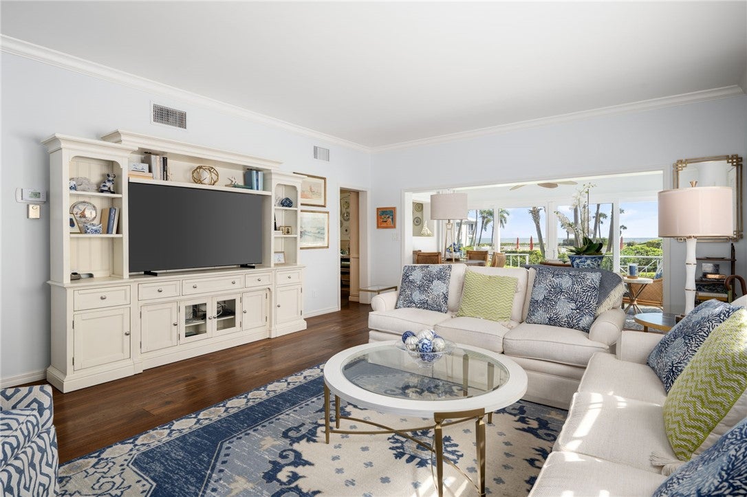 1180 Reef Road C-11