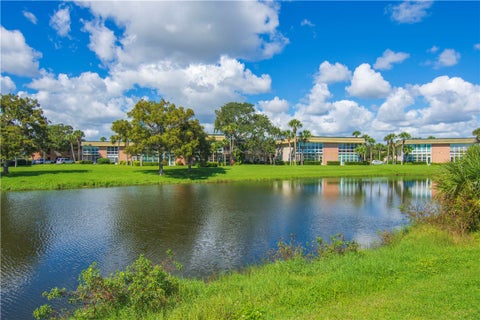40 Vista Gardens Trail 202, Vero Beach, FL 32962