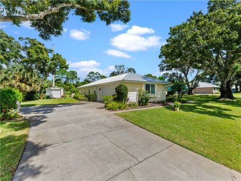 3530 3rd Place Sw, Vero Beach, FL 32968