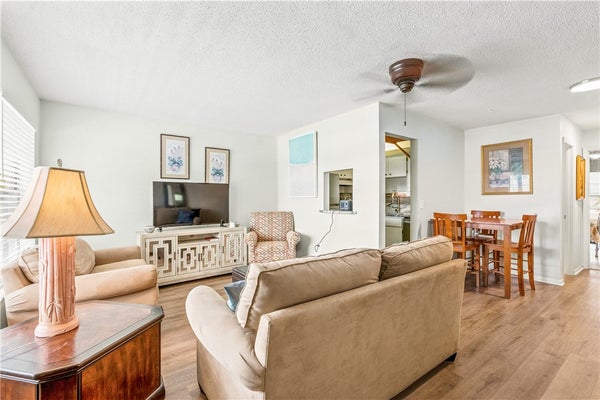 2800 INDIAN RIVER BLVD APT N7, VERO BEACH, FL 32960 - Image 7fd7e1dade63c9793c06b73009db02cf/1066650595