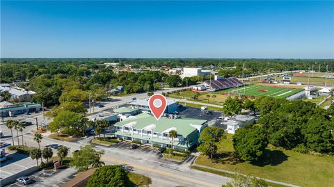 Photo of 1635 14 Avenue, Vero Beach, FL 32960 (MLS # 296724)